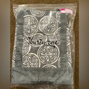 Retro Metro Weekender bag